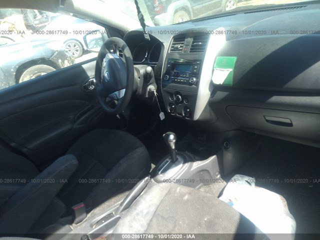 Photo 4 VIN: 3N1CN7AP5HL801513 - NISSAN VERSA SEDAN 