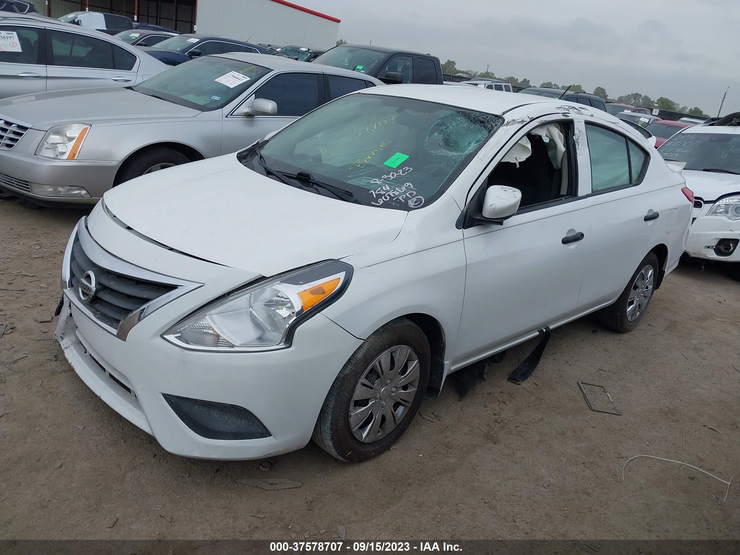 Photo 1 VIN: 3N1CN7AP5HL810258 - NISSAN VERSA 