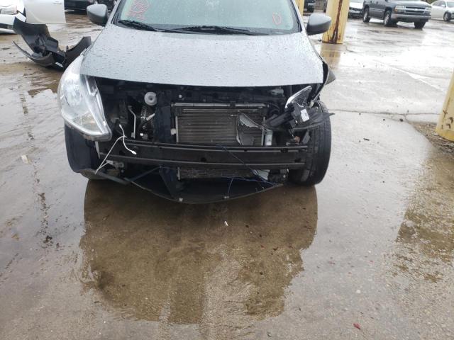 Photo 8 VIN: 3N1CN7AP5HL828310 - NISSAN VERSA S 