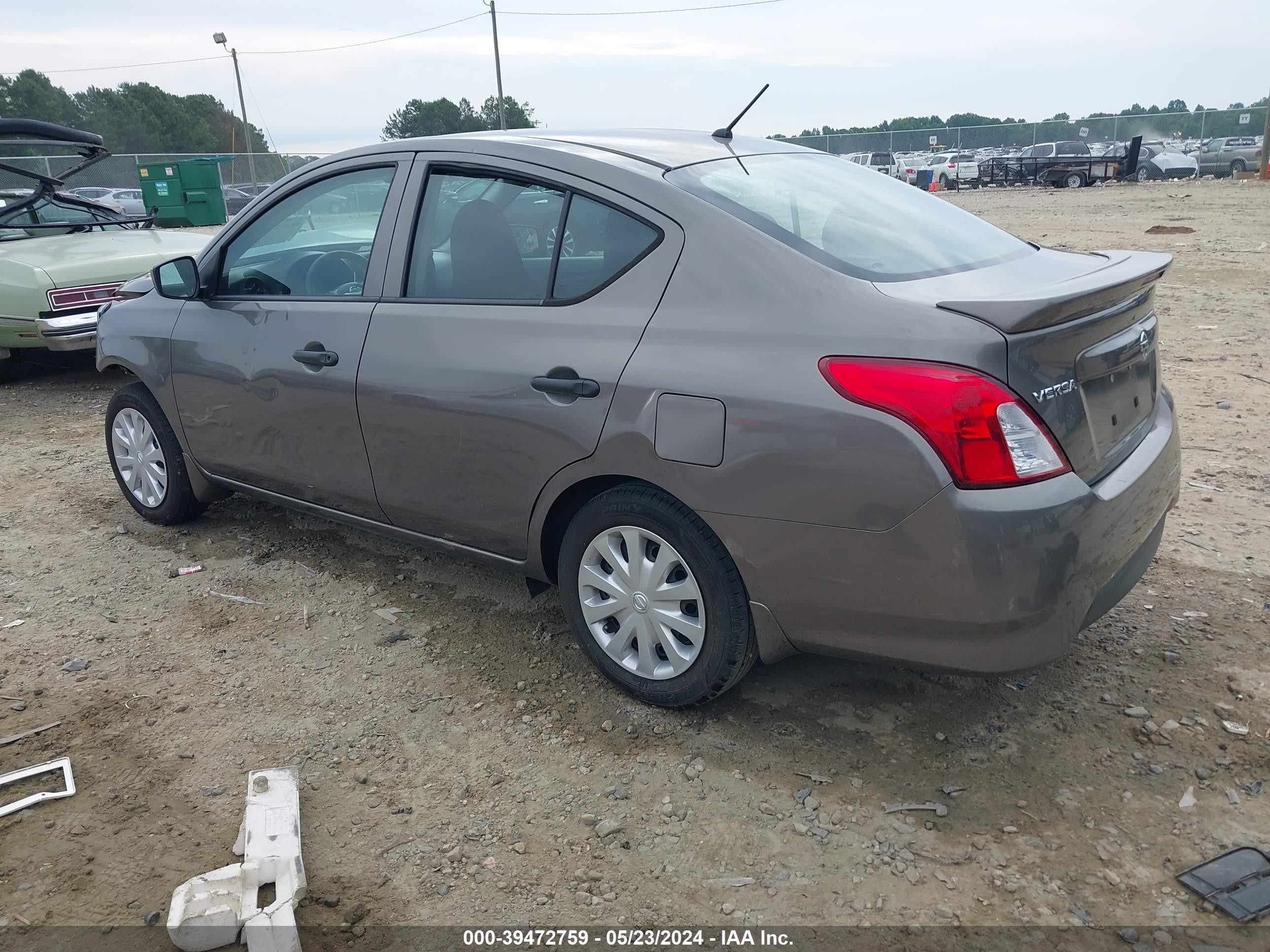 Photo 2 VIN: 3N1CN7AP5HL851912 - NISSAN VERSA 