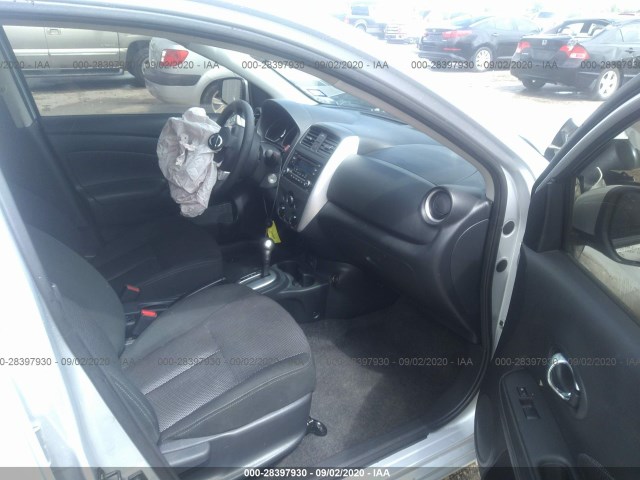 Photo 4 VIN: 3N1CN7AP5HL858603 - NISSAN VERSA SEDAN 