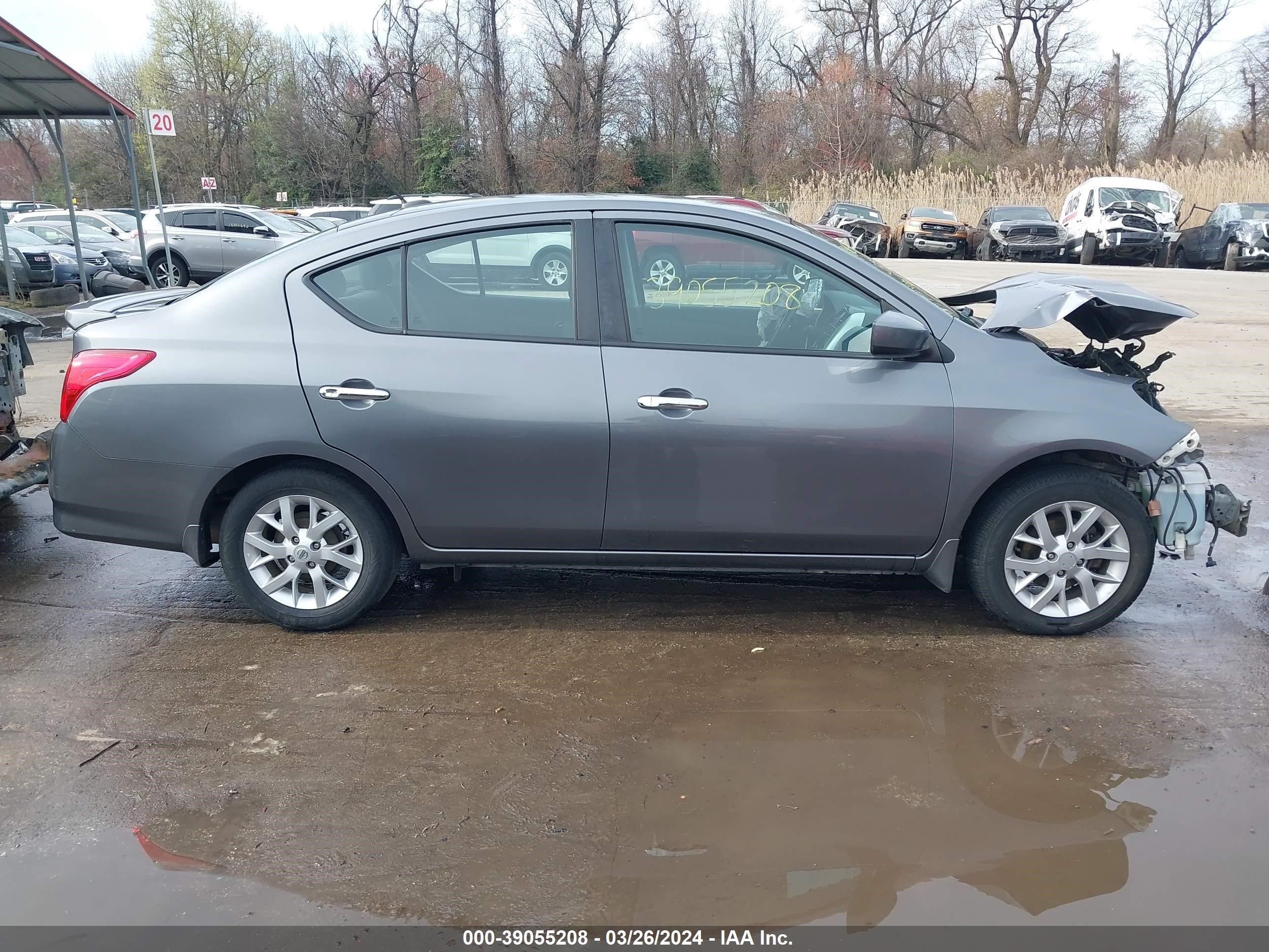 Photo 13 VIN: 3N1CN7AP5HL860464 - NISSAN VERSA 