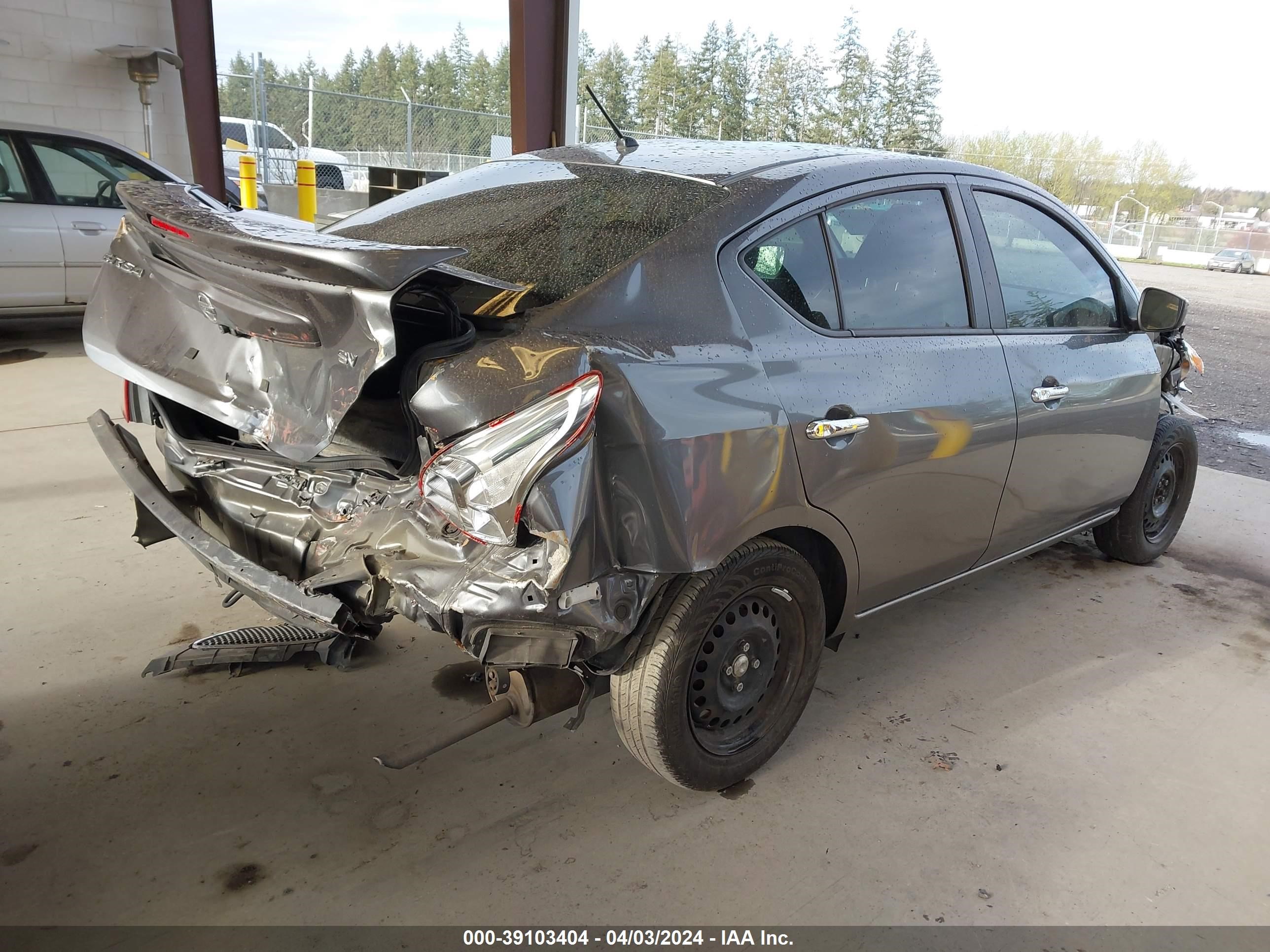 Photo 3 VIN: 3N1CN7AP5HL892704 - NISSAN VERSA 