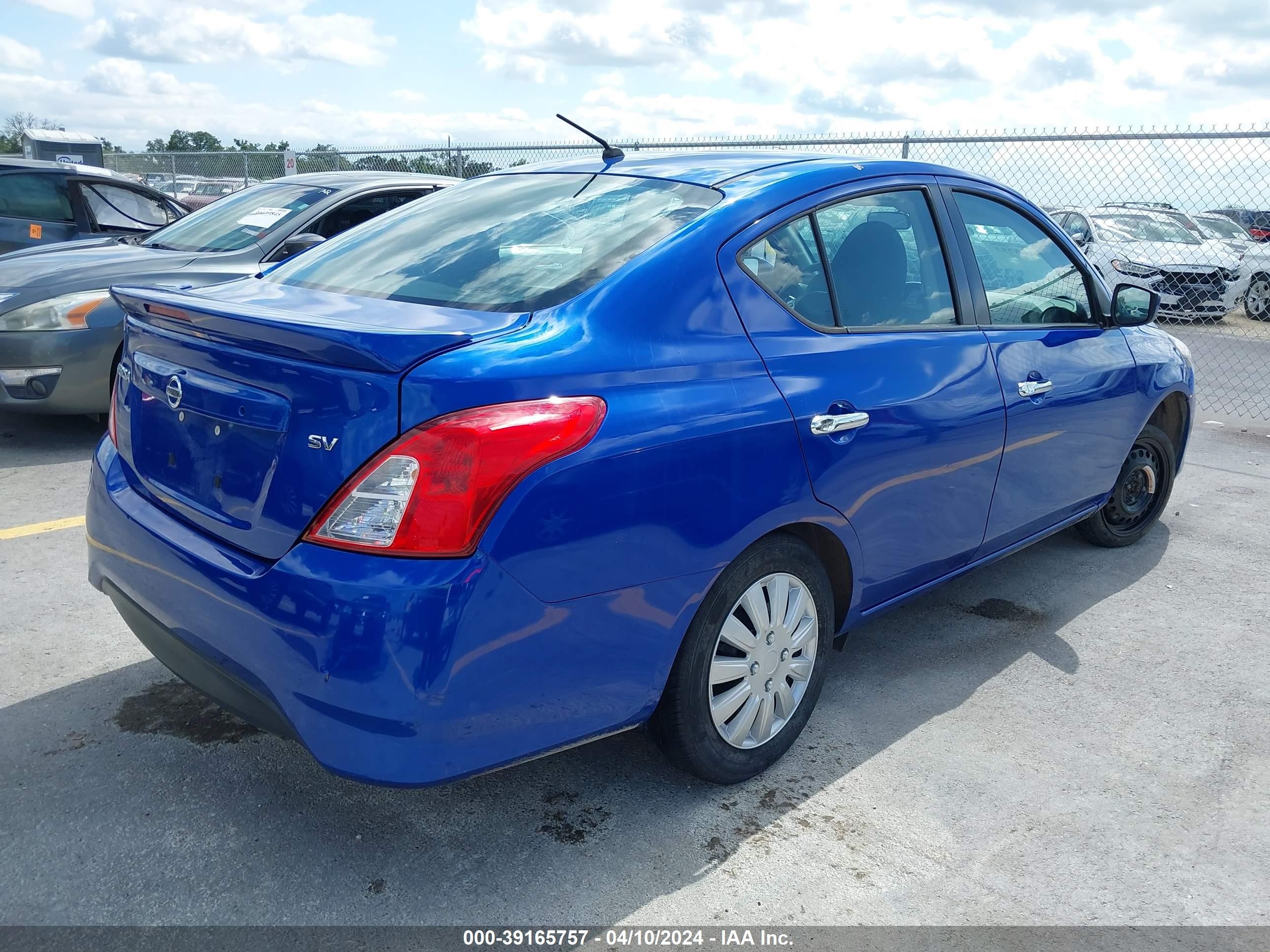 Photo 3 VIN: 3N1CN7AP5HL894307 - NISSAN VERSA 