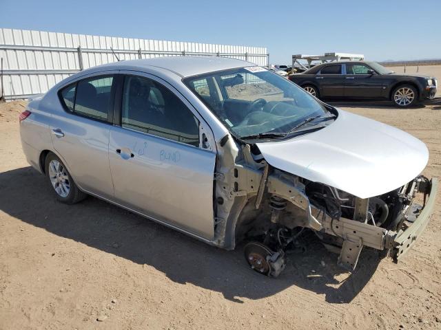 Photo 3 VIN: 3N1CN7AP5JL808564 - NISSAN VERSA S 