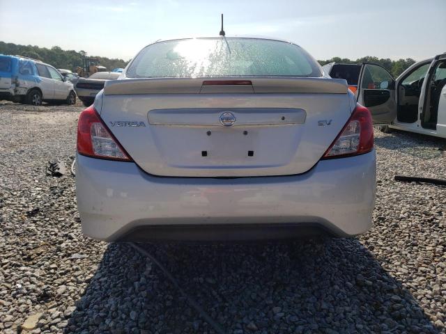 Photo 5 VIN: 3N1CN7AP5JL820620 - NISSAN VERSA SEDA 