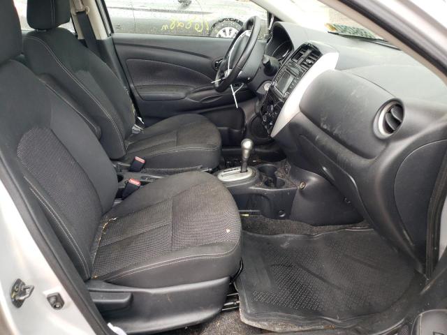 Photo 4 VIN: 3N1CN7AP5JL832119 - NISSAN VERSA 