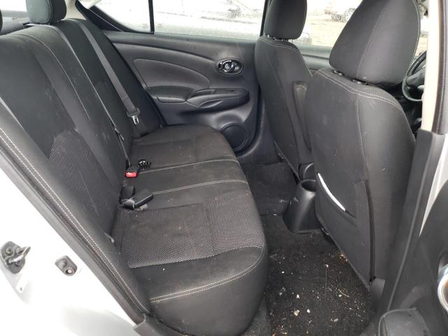 Photo 5 VIN: 3N1CN7AP5JL832119 - NISSAN VERSA 