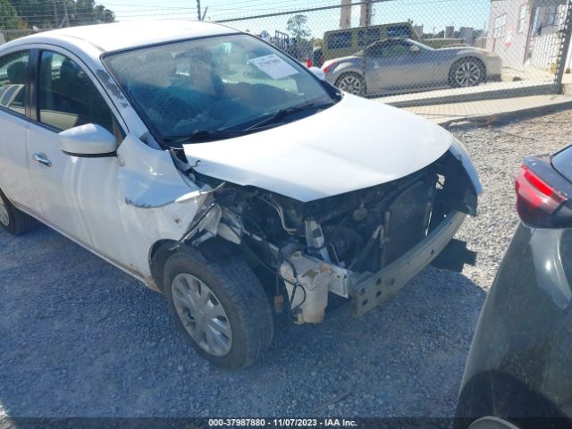 Photo 5 VIN: 3N1CN7AP5JL843220 - NISSAN VERSA 