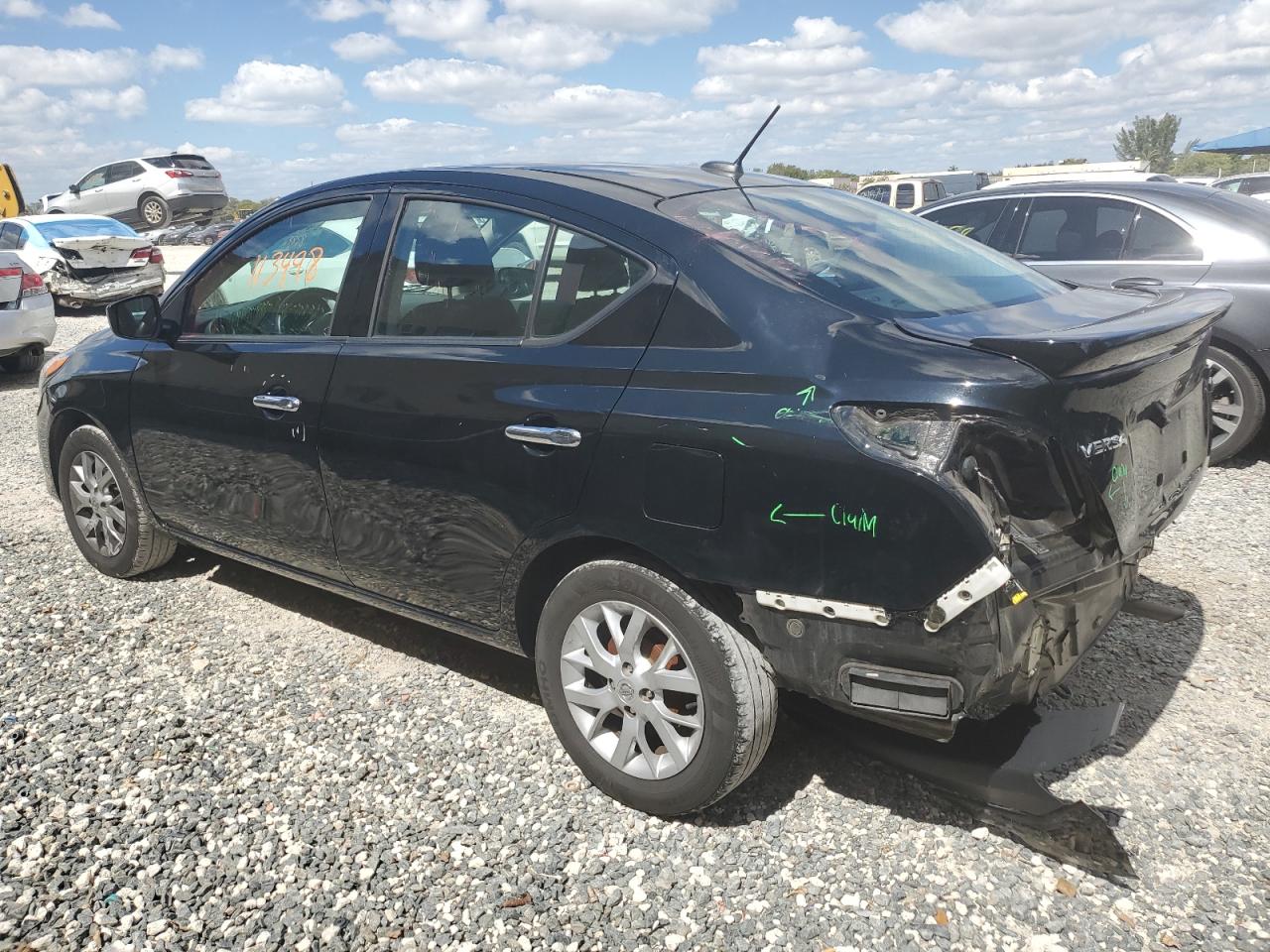 Photo 1 VIN: 3N1CN7AP5JL857702 - NISSAN VERSA 