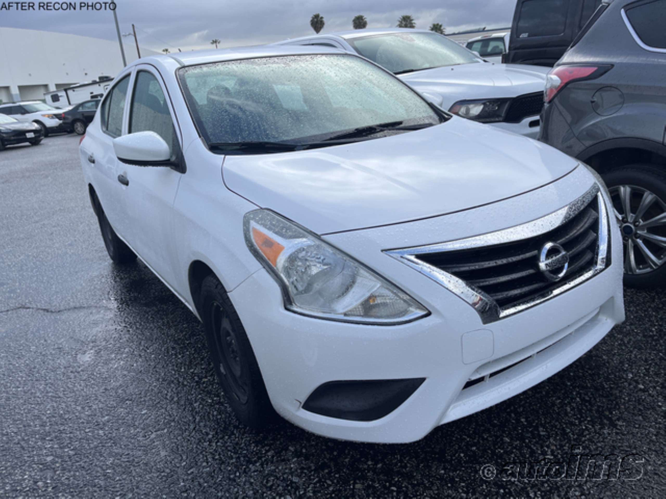 Photo 5 VIN: 3N1CN7AP5JL865038 - NISSAN VERSA 