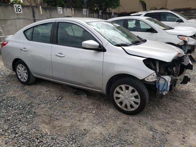 Photo 3 VIN: 3N1CN7AP5JL866819 - NISSAN VERSA 