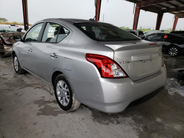 Photo 2 VIN: 3N1CN7AP5JL867209 - NISSAN VERSA S 