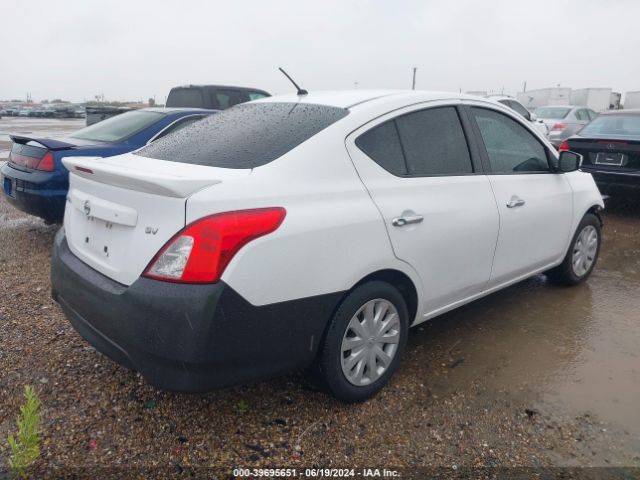 Photo 3 VIN: 3N1CN7AP5JL870904 - NISSAN VERSA 