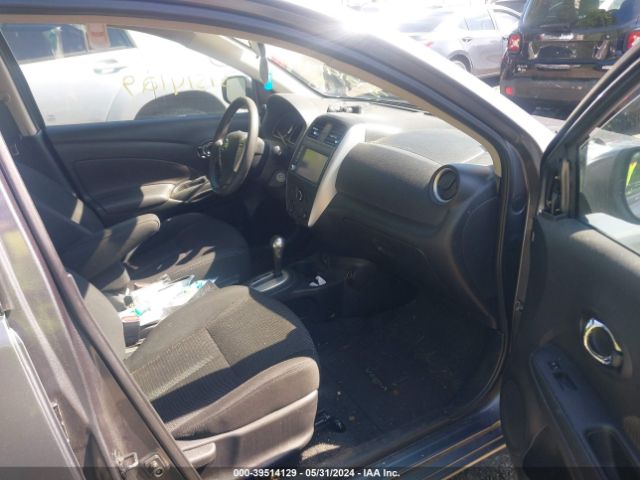 Photo 4 VIN: 3N1CN7AP5JL880154 - NISSAN VERSA 