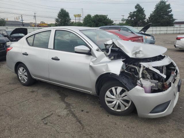 Photo 3 VIN: 3N1CN7AP5JL883202 - NISSAN VERSA S 