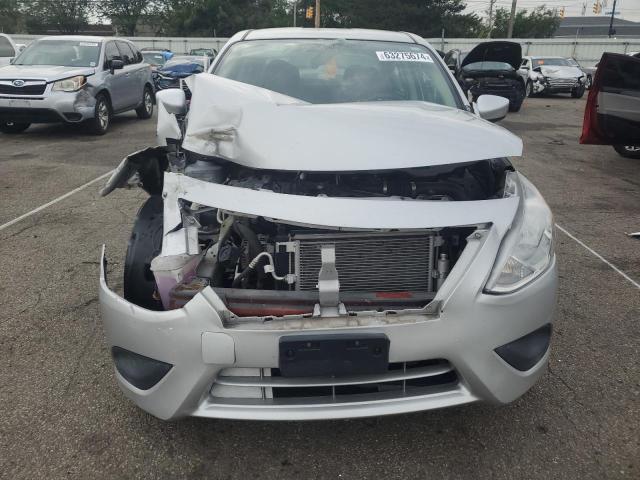 Photo 4 VIN: 3N1CN7AP5JL883202 - NISSAN VERSA S 