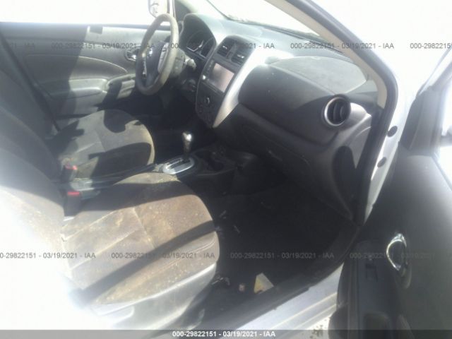 Photo 4 VIN: 3N1CN7AP5JL883829 - NISSAN VERSA SEDAN 