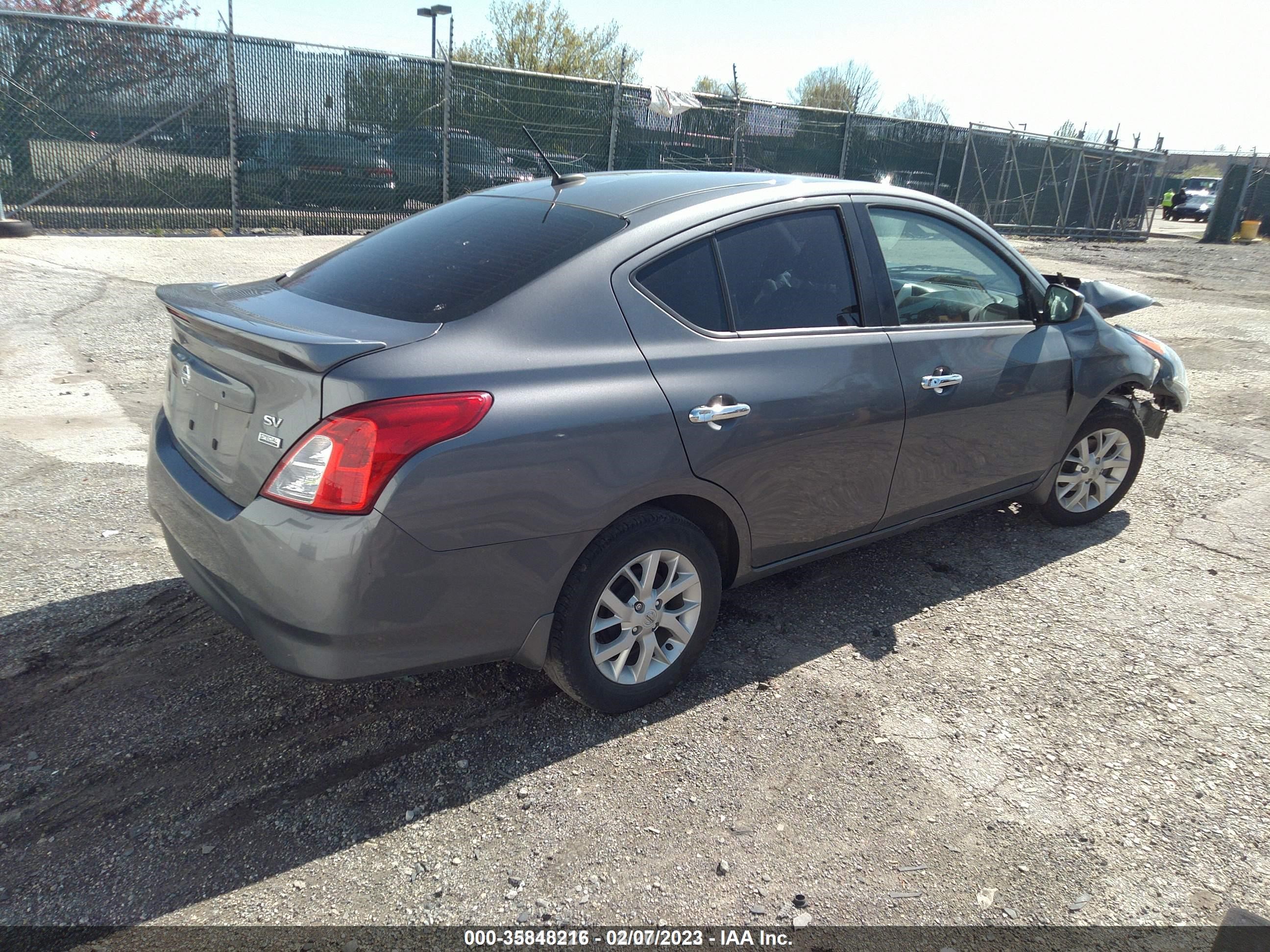 Photo 3 VIN: 3N1CN7AP5KL801714 - NISSAN VERSA 