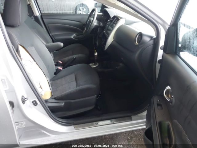 Photo 4 VIN: 3N1CN7AP5KL819260 - NISSAN VERSA 