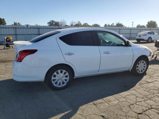 Photo 2 VIN: 3N1CN7AP5KL840366 - NISSAN VERSA S 