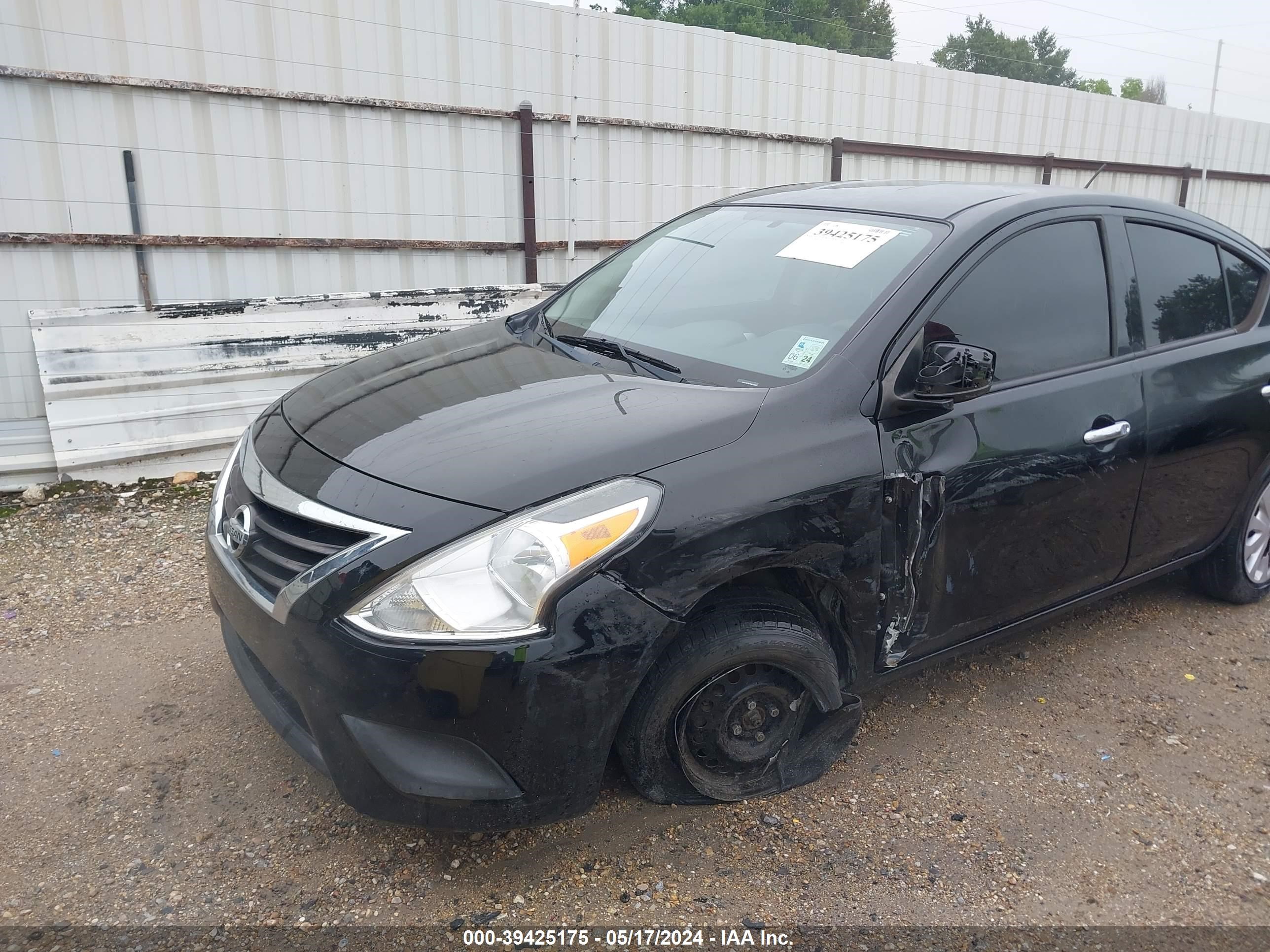 Photo 5 VIN: 3N1CN7AP5KL842814 - NISSAN VERSA 