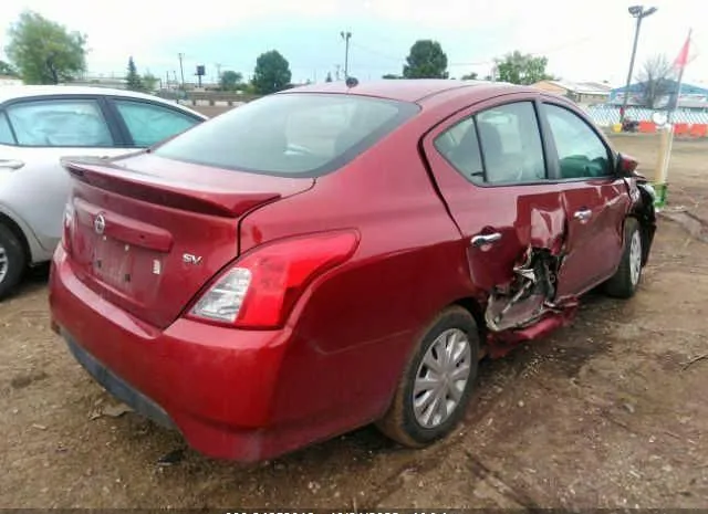 Photo 3 VIN: 3N1CN7AP5KL847074 - NISSAN VERSA SEDAN 