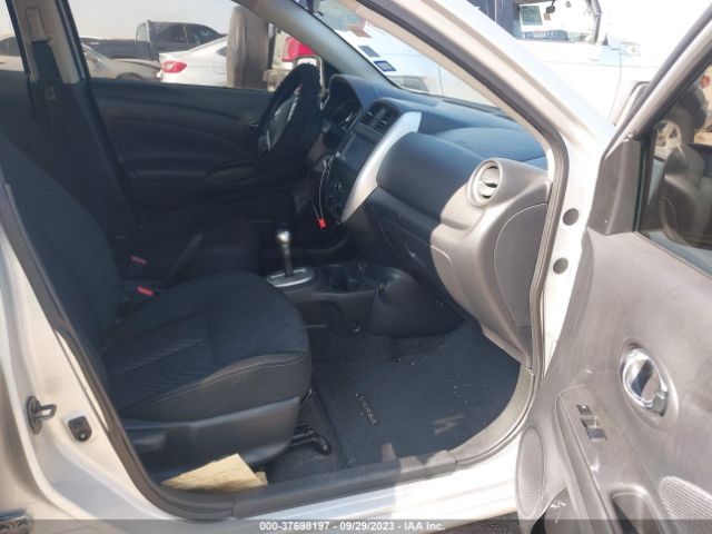 Photo 4 VIN: 3N1CN7AP5KL849360 - NISSAN VERSA 