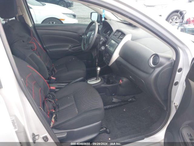 Photo 4 VIN: 3N1CN7AP5KL860956 - NISSAN VERSA 