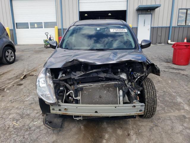 Photo 4 VIN: 3N1CN7AP5KL877448 - NISSAN VERSA 