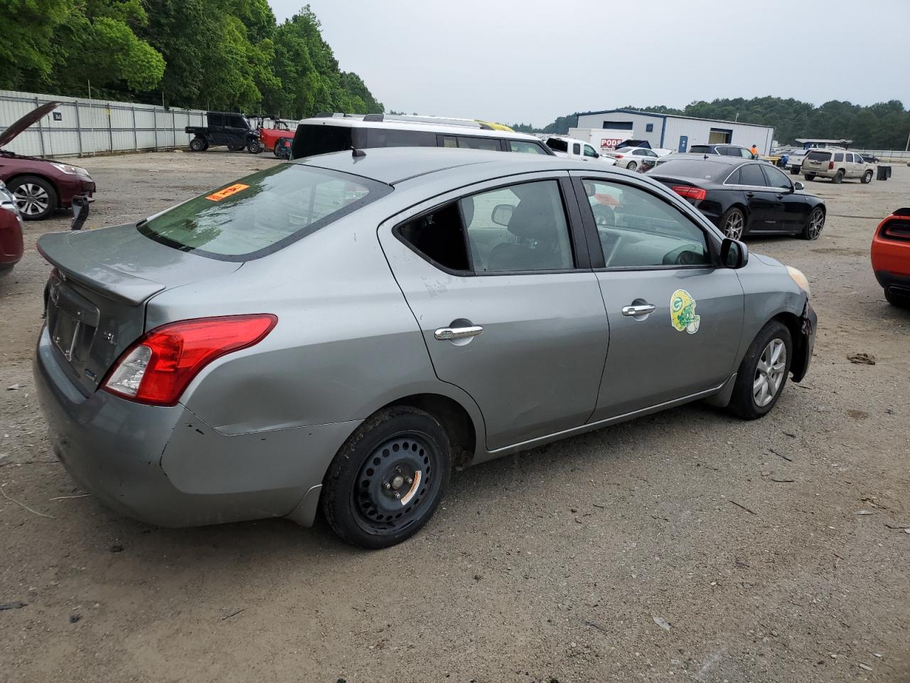 Photo 2 VIN: 3N1CN7AP6CL827952 - NISSAN VERSA 