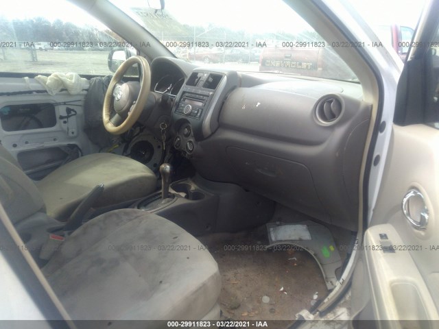 Photo 4 VIN: 3N1CN7AP6DL833123 - NISSAN VERSA 