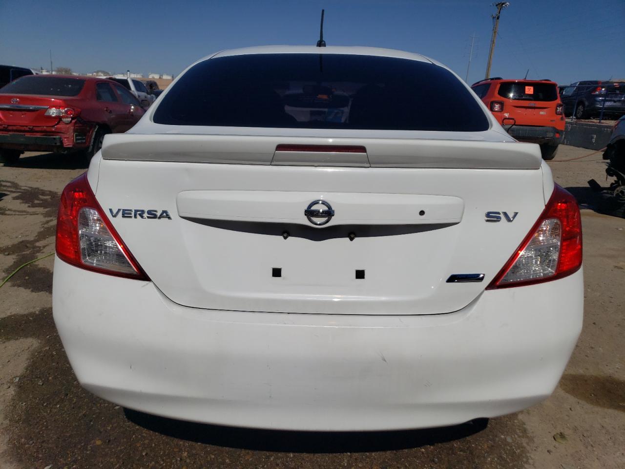 Photo 5 VIN: 3N1CN7AP6EK453433 - NISSAN VERSA 