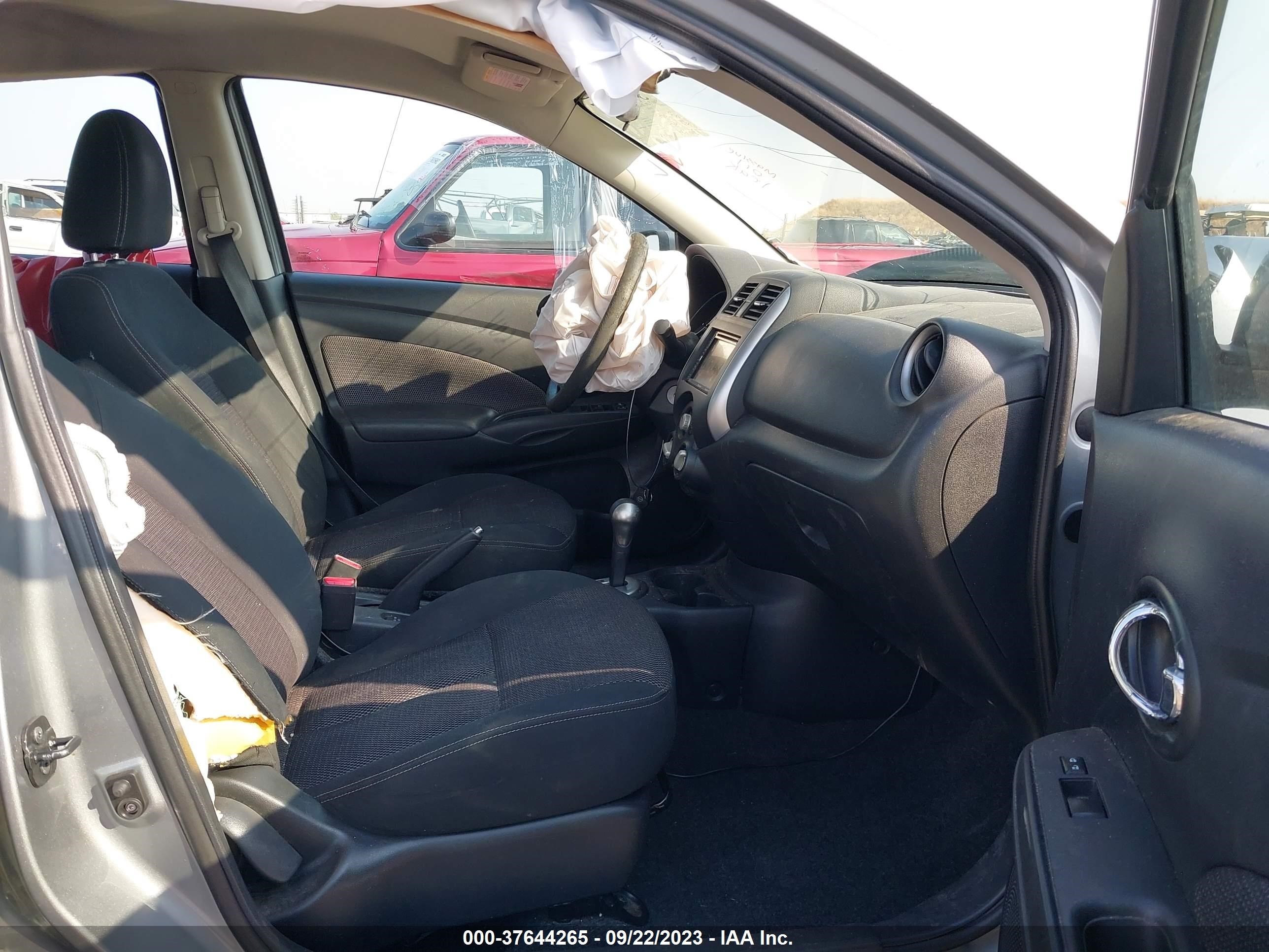 Photo 4 VIN: 3N1CN7AP6EK462116 - NISSAN VERSA 