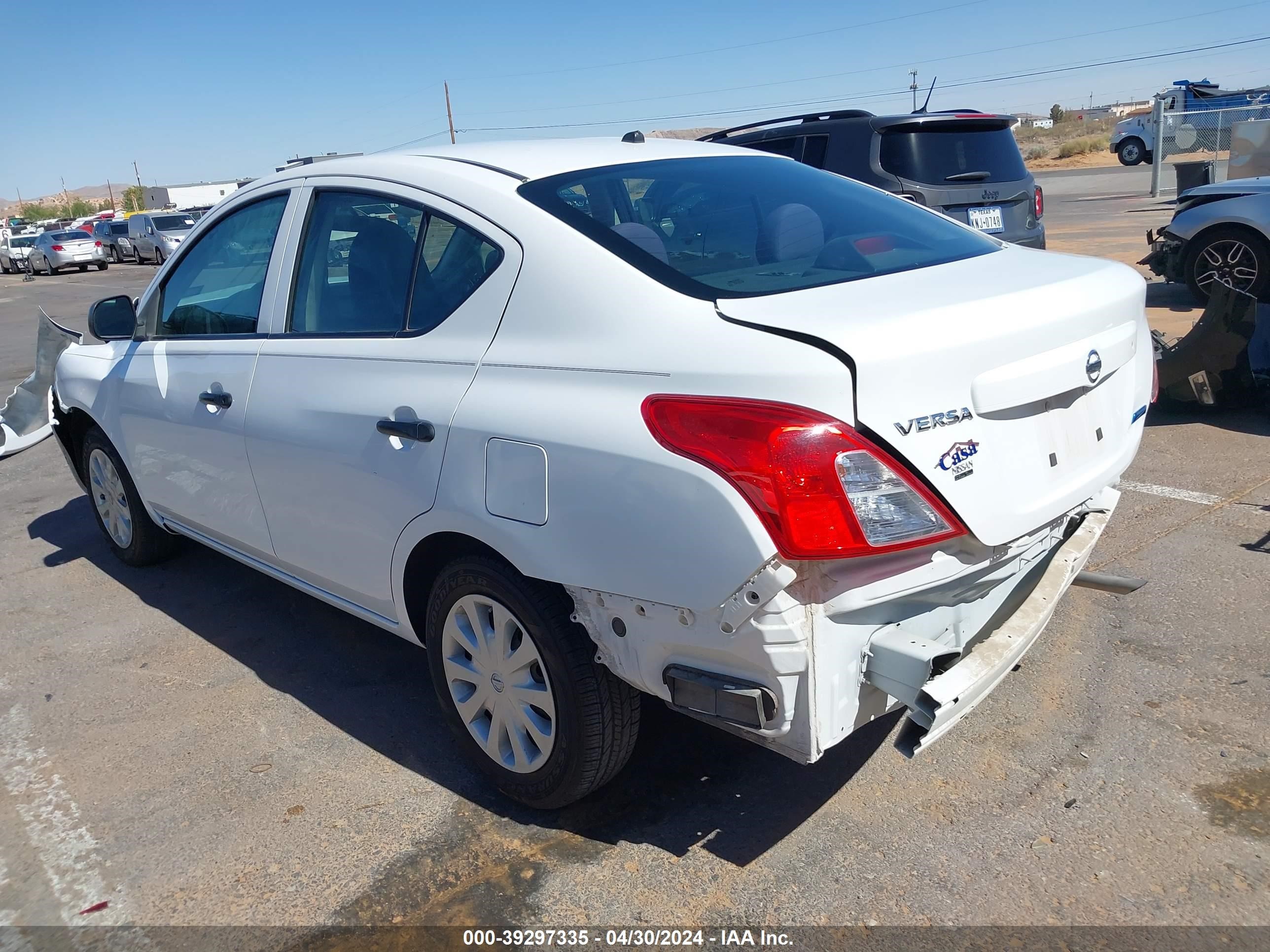 Photo 2 VIN: 3N1CN7AP6EL869346 - NISSAN VERSA 