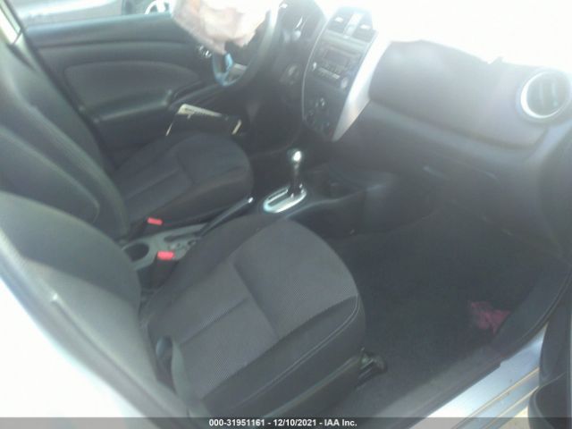 Photo 4 VIN: 3N1CN7AP6FL802960 - NISSAN VERSA 