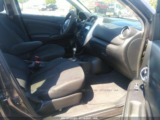 Photo 4 VIN: 3N1CN7AP6FL848725 - NISSAN VERSA 