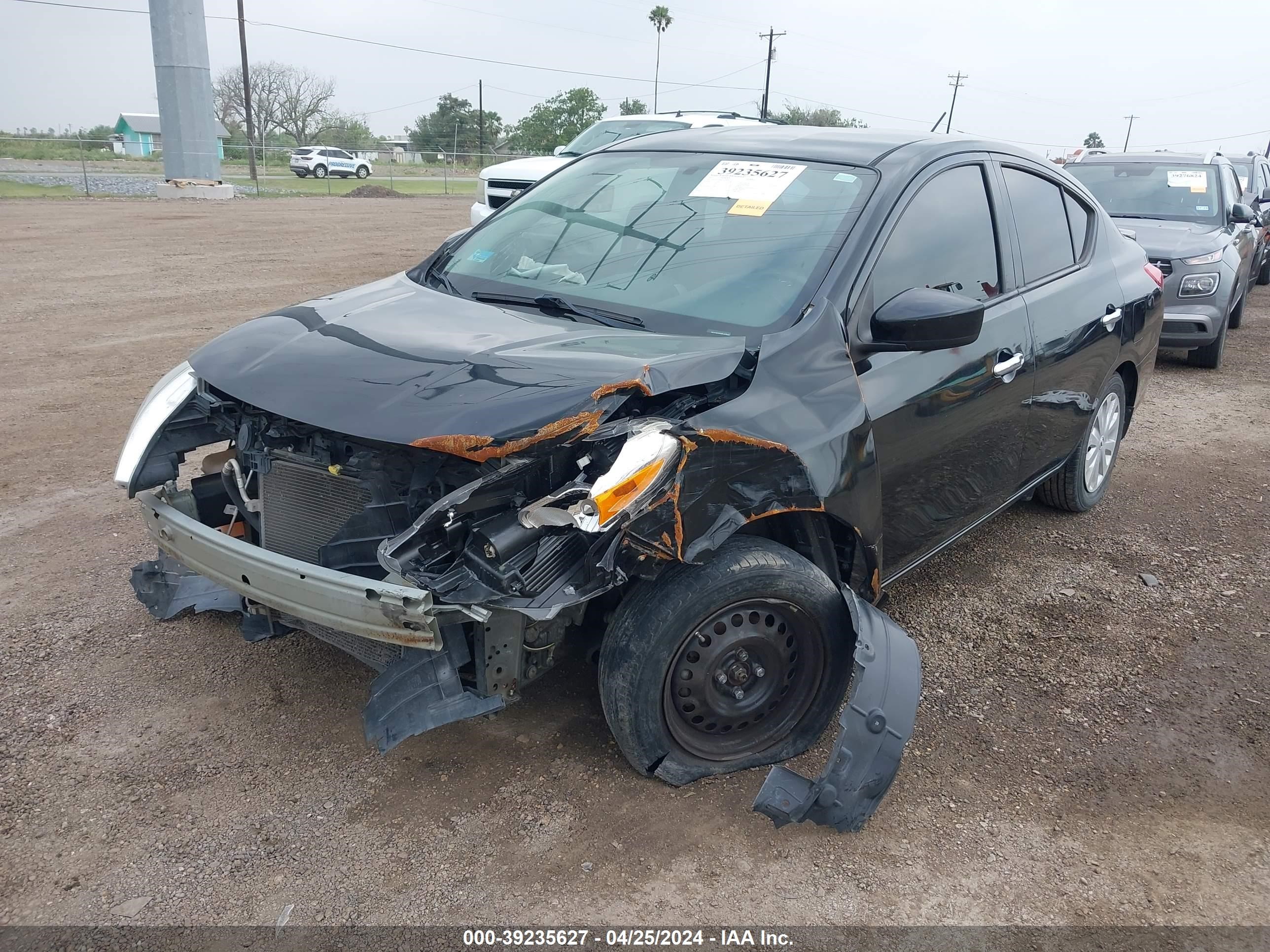 Photo 5 VIN: 3N1CN7AP6FL878467 - NISSAN VERSA 