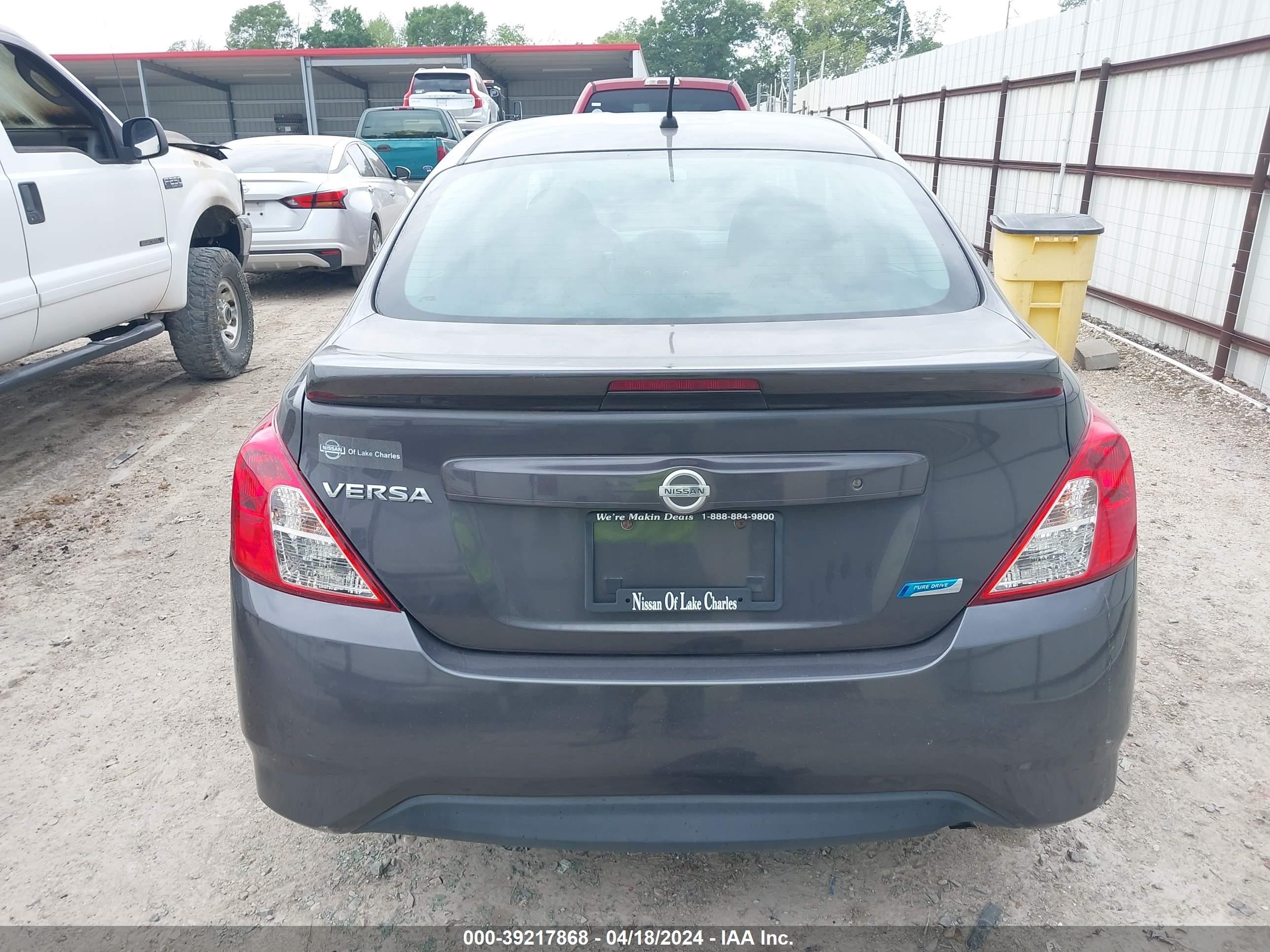 Photo 16 VIN: 3N1CN7AP6FL892580 - NISSAN VERSA 