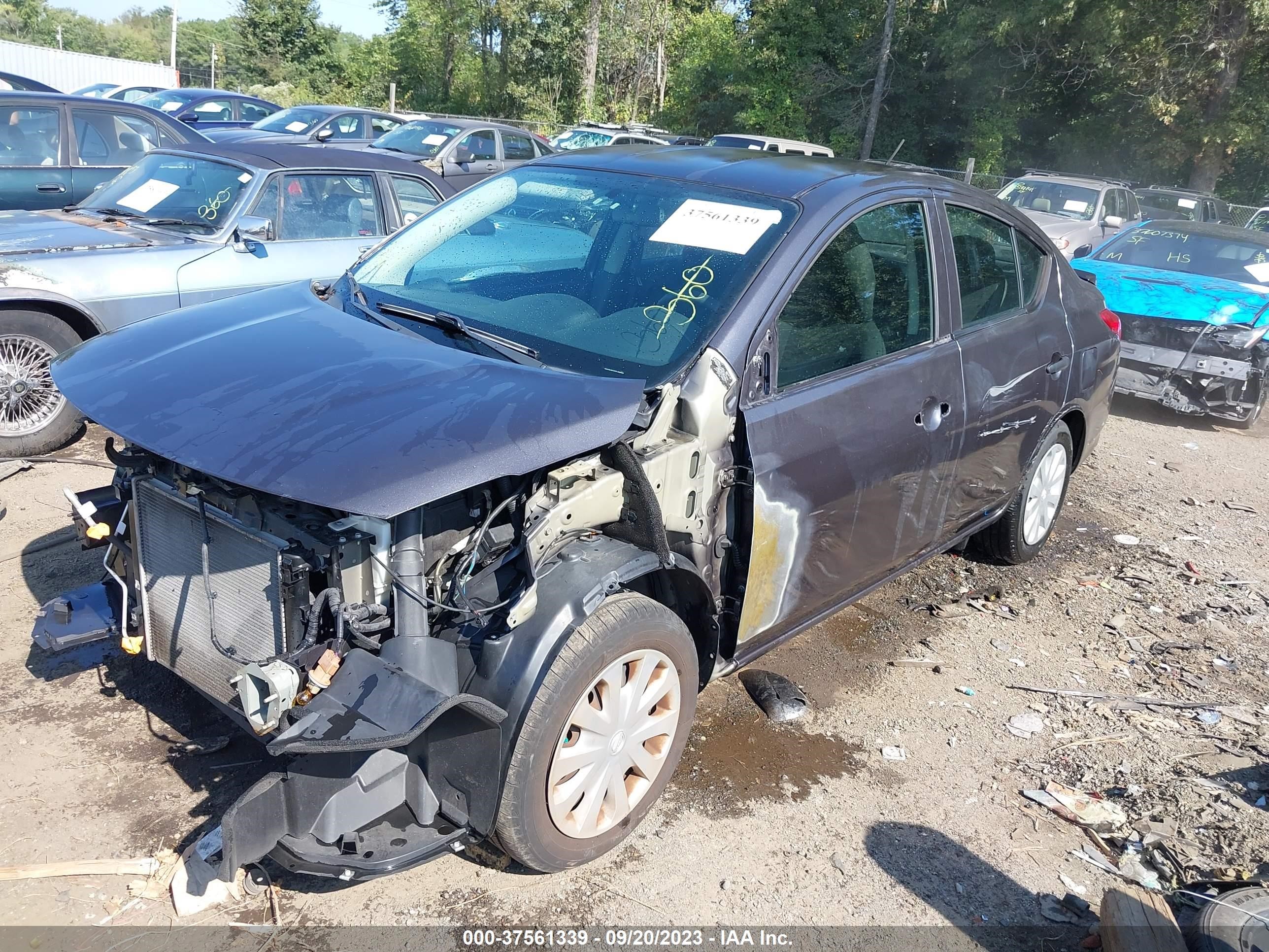 Photo 1 VIN: 3N1CN7AP6FL929725 - NISSAN VERSA 