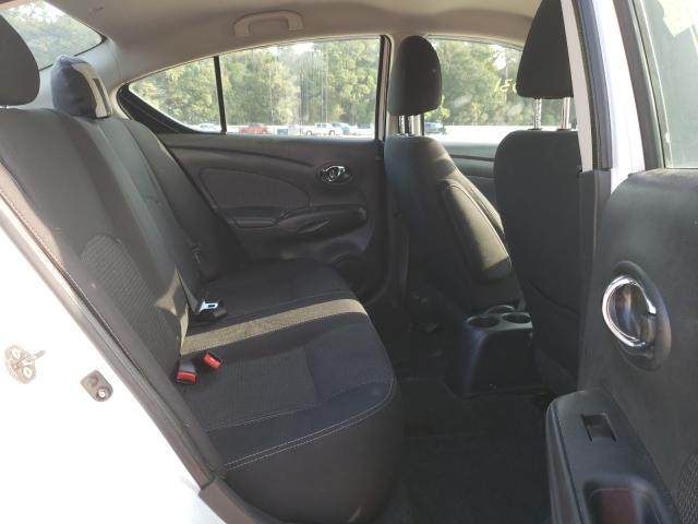 Photo 5 VIN: 3N1CN7AP6FL940918 - NISSAN VERSA S 