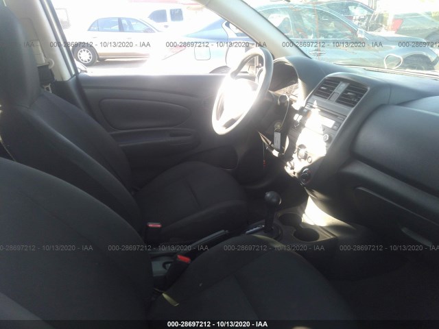 Photo 4 VIN: 3N1CN7AP6FL956052 - NISSAN VERSA 