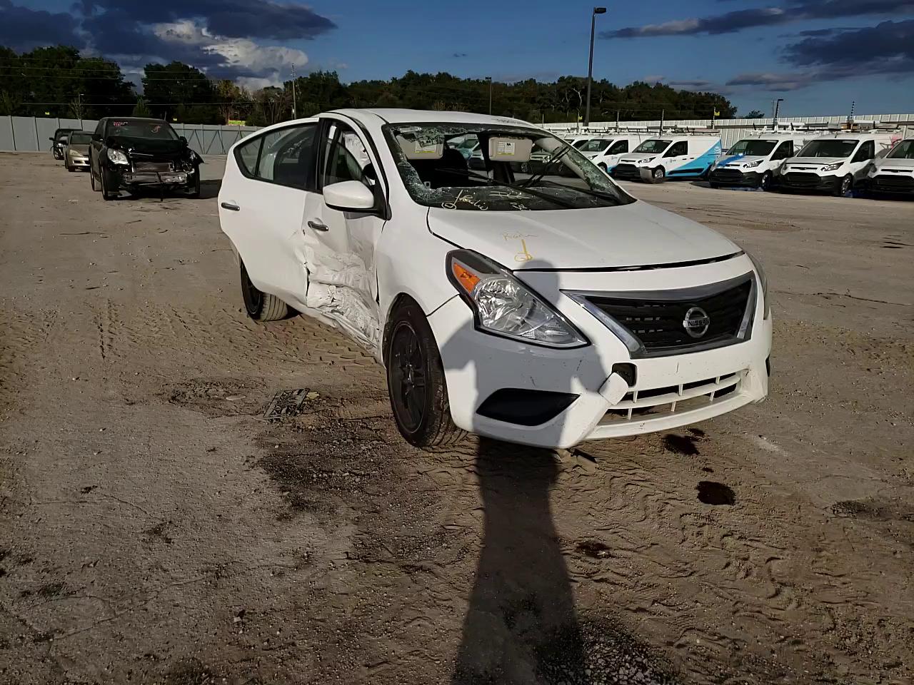 Photo 10 VIN: 3N1CN7AP6GL824202 - NISSAN VERSA S 