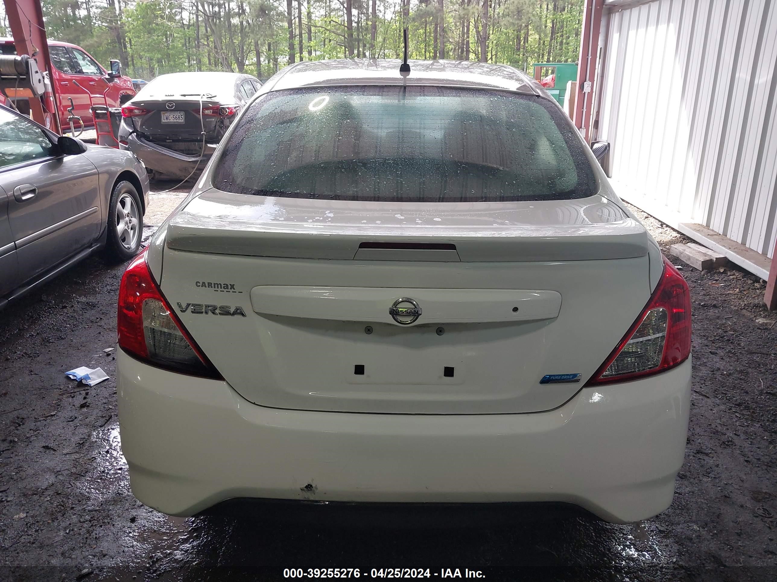 Photo 16 VIN: 3N1CN7AP6GL831831 - NISSAN VERSA 