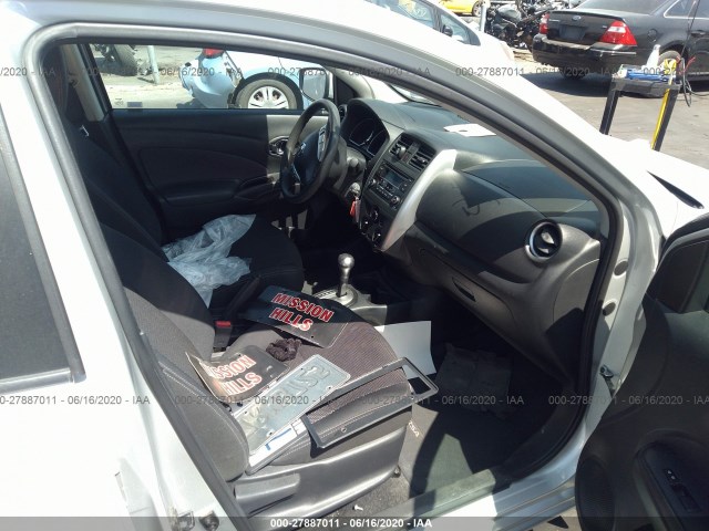 Photo 4 VIN: 3N1CN7AP6GL853568 - NISSAN VERSA 