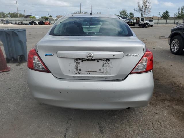 Photo 5 VIN: 3N1CN7AP6HK424518 - NISSAN VERSA S 