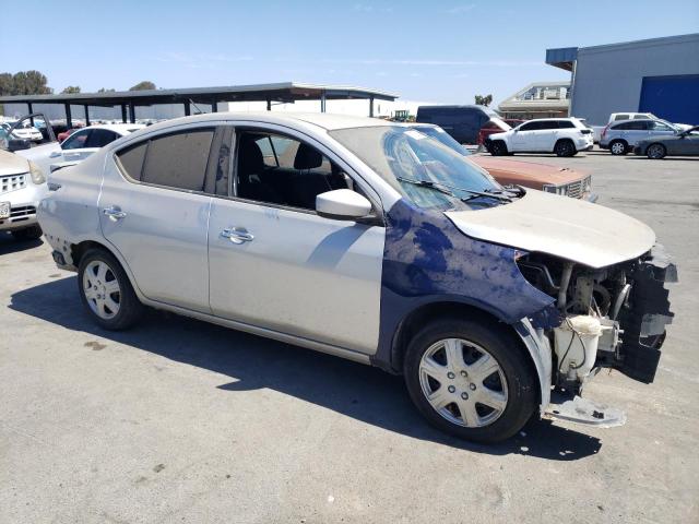 Photo 3 VIN: 3N1CN7AP6HL814299 - NISSAN VERSA S 