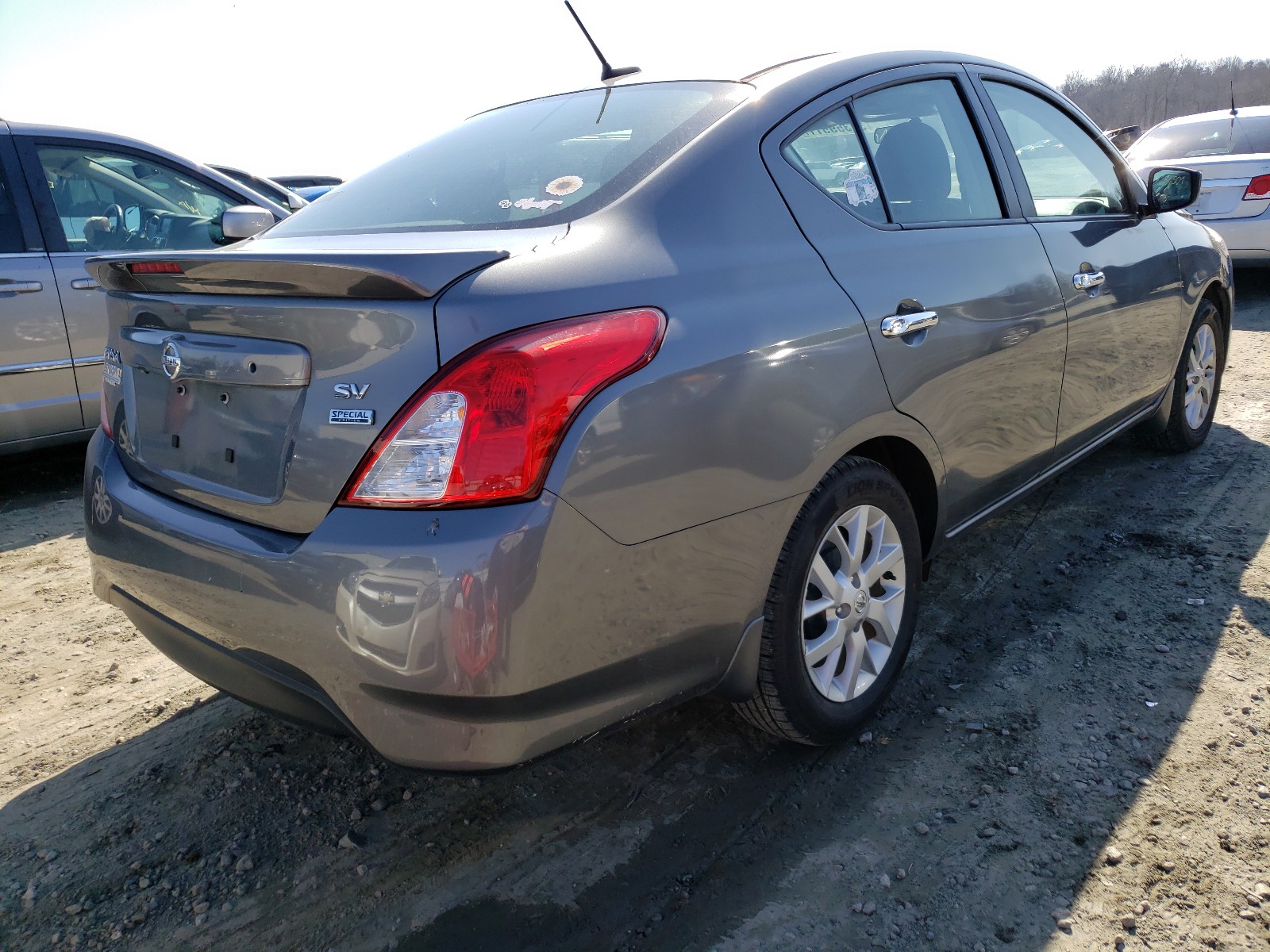 Photo 3 VIN: 3N1CN7AP6HL825125 - NISSAN VERSA S 