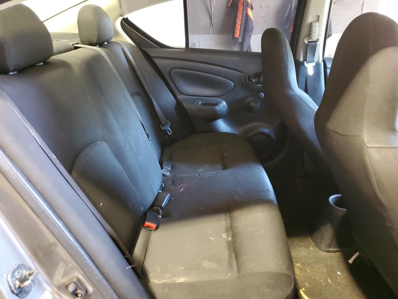 Photo 9 VIN: 3N1CN7AP6HL847674 - NISSAN VERSA 