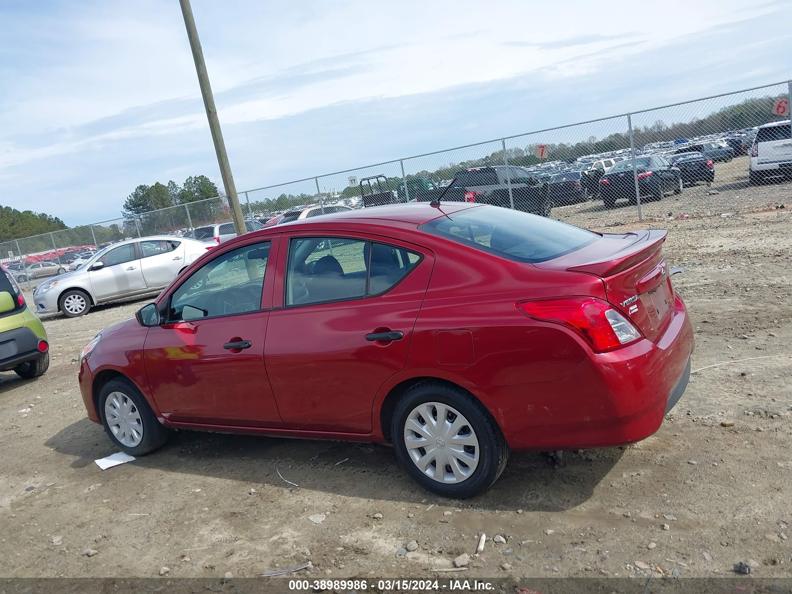 Photo 13 VIN: 3N1CN7AP6HL865852 - NISSAN VERSA 